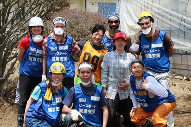 Abe-san and the volunteer members