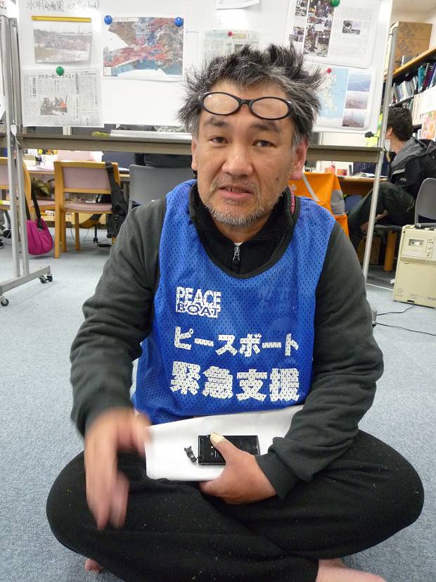 Mr Ito Yoshiaki joined as volunteer in Ishinomaki from April 23 - May 7